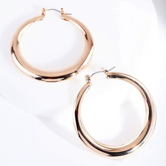 LOVISA Contemporary Gold Skinny to Wide Hoop Earrings**NEW! - Picture 1 of 3